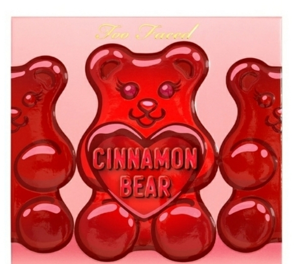 HP🏆 NIB LE Cinnamon Bear Makeup Set - Picture 4 of 12
